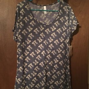 Lularoe Classic Tee, NWT faded blue with Fox faces